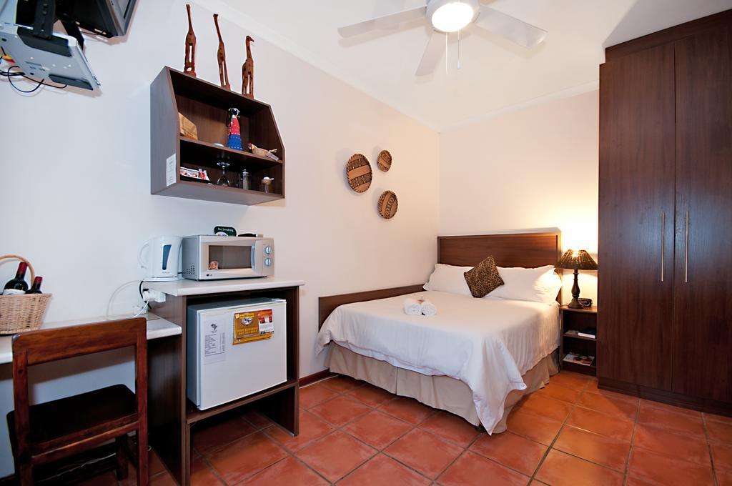 Africa Beach B&B Port Elizabeth Chambre photo
