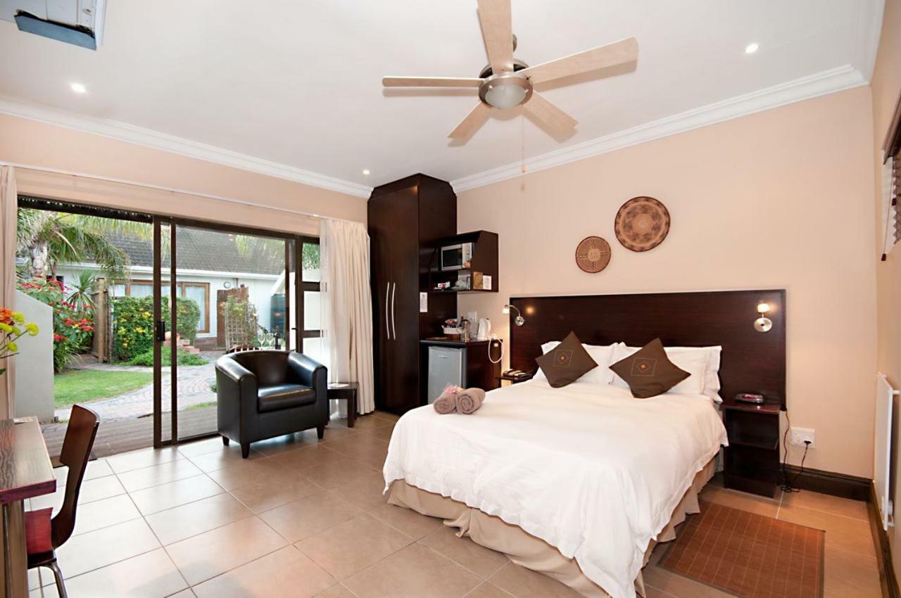 Africa Beach B&B Port Elizabeth Extérieur photo