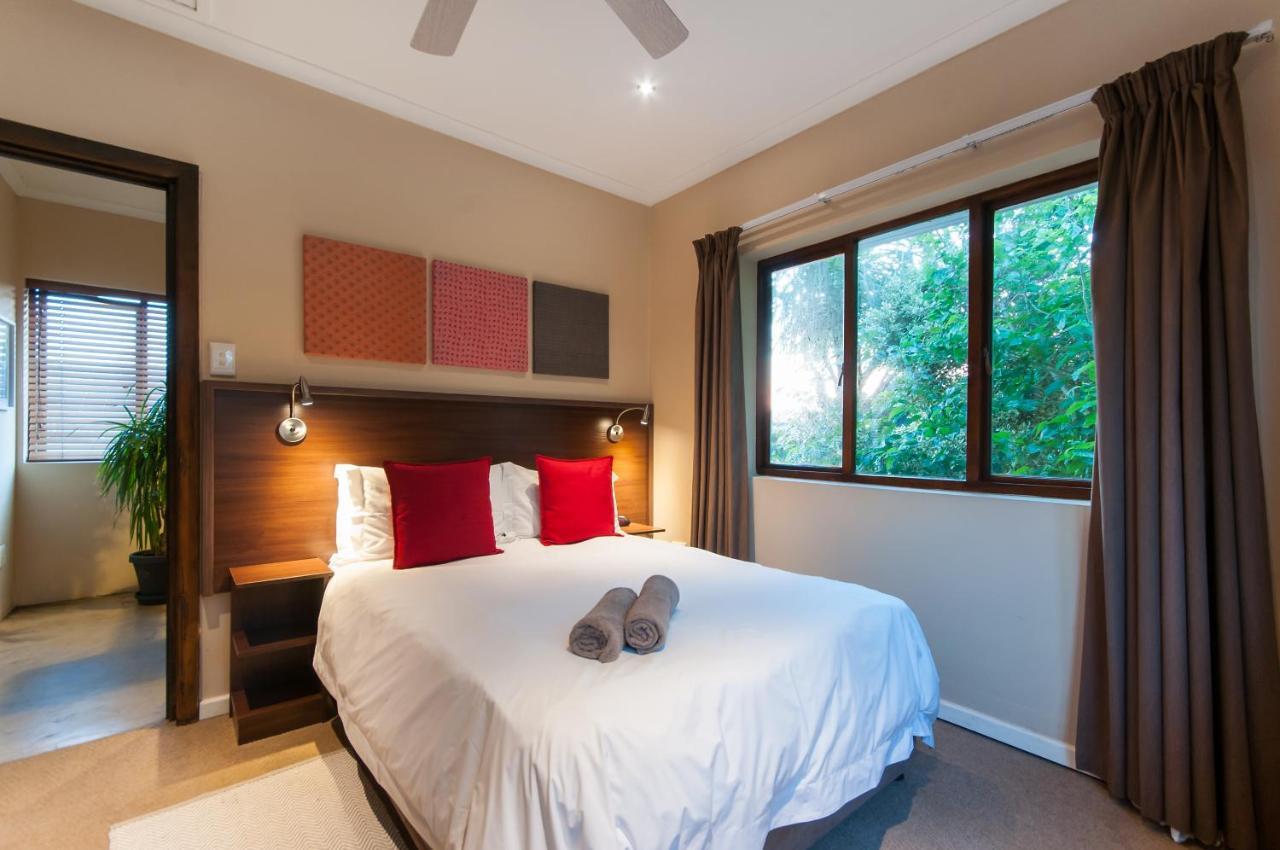 Africa Beach B&B Port Elizabeth Extérieur photo